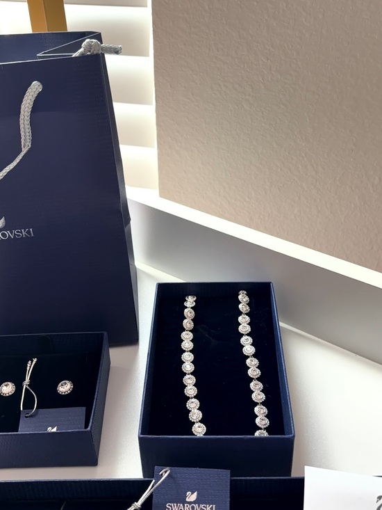 Swarovski Jewelry - Swarovski Clear Crystal Station Necklace